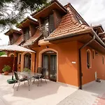 Apartament Renata *